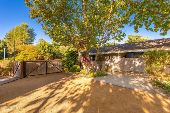 6230 Chesebro Rd Agoura Hills-22