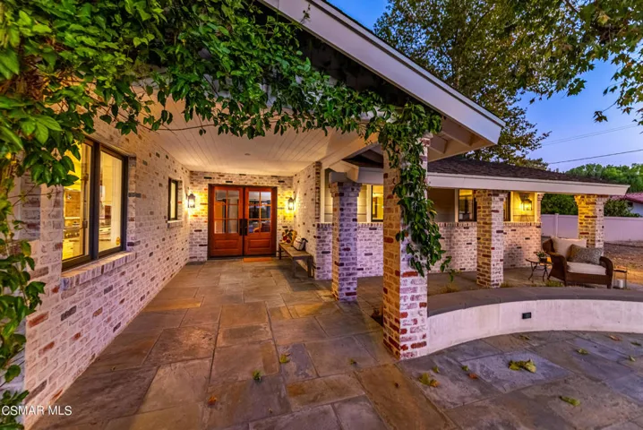 6230 Chesebro Rd Agoura Hills-184