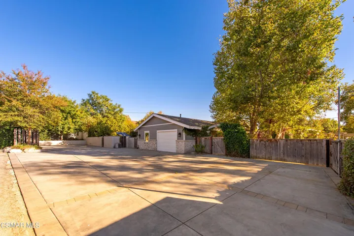 6230 Chesebro Rd Agoura Hills-128