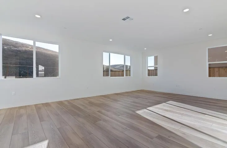 8198 Rainwater Drive, Vallejo, California 94591