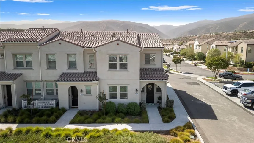 4105 Cameron Way 101, Corona, California 92883