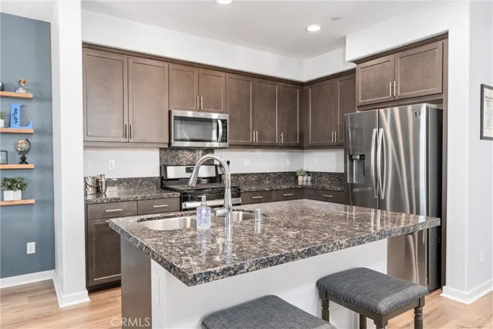 4105 Cameron Way 101, Corona, California 92883