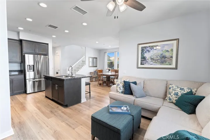 4105 Cameron Way 101, Corona, California 92883