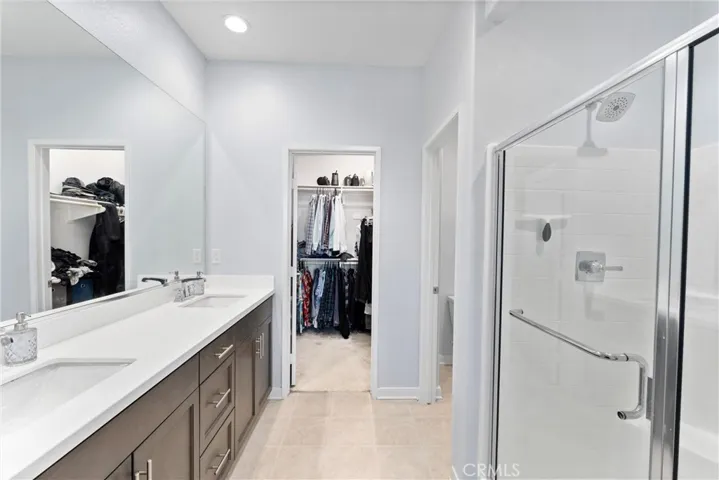 Primary Bathroom w/oversized shower