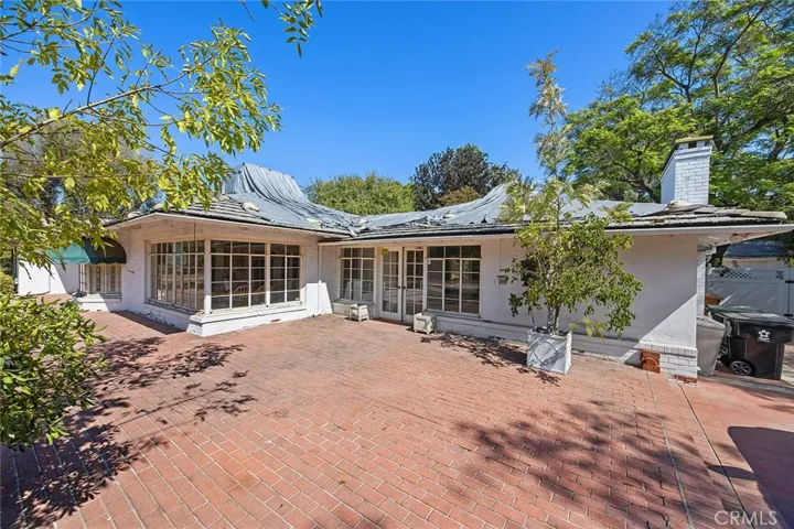 1128 N Crestview Drive, Fullerton, California 92833