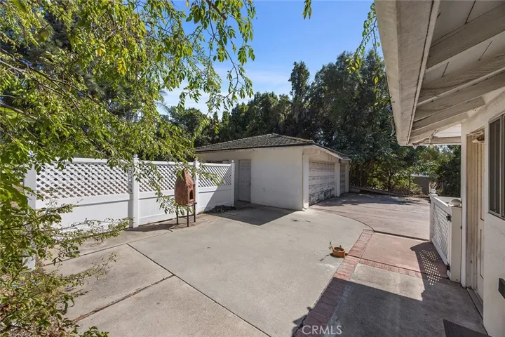 1128 N Crestview Drive, Fullerton, California 92833