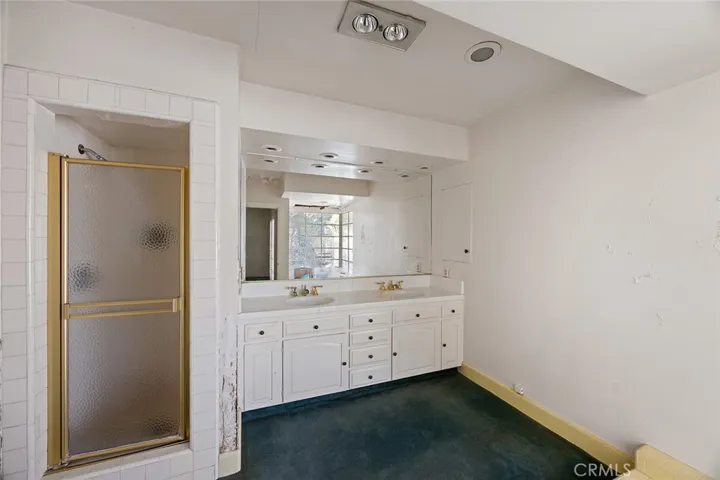 1128 N Crestview Drive, Fullerton, California 92833