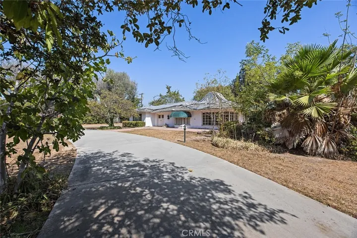 1128 N Crestview Drive, Fullerton, California 92833