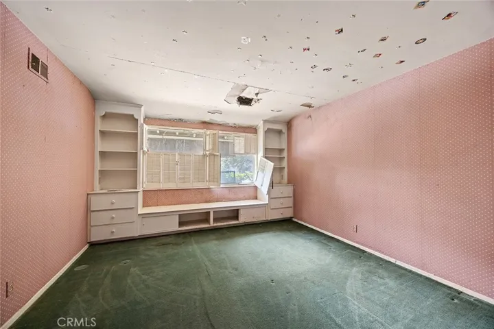 1128 N Crestview Drive, Fullerton, California 92833
