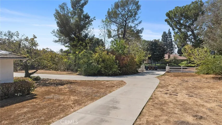 1128 N Crestview Drive, Fullerton, California 92833