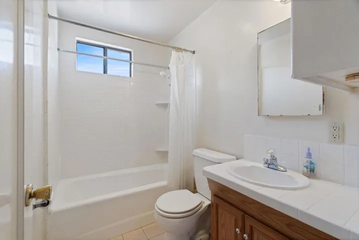 1055 Santa Ana Street, San Lorenzo, California 94580
