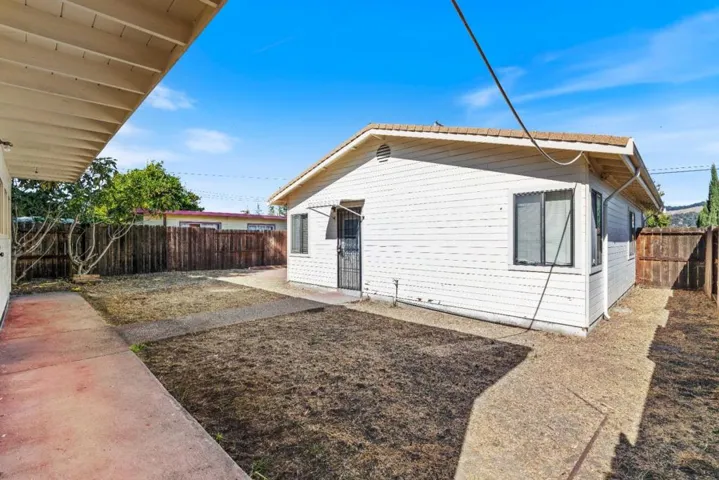 1055 Santa Ana Street, San Lorenzo, California 94580
