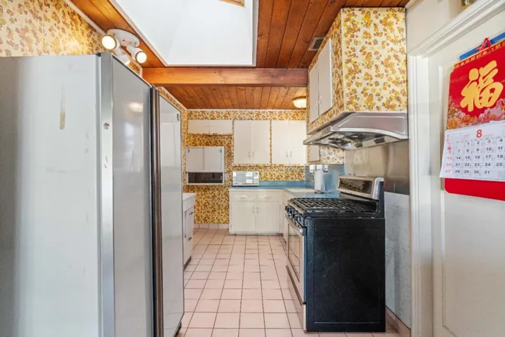 1055 Santa Ana Street, San Lorenzo, California 94580