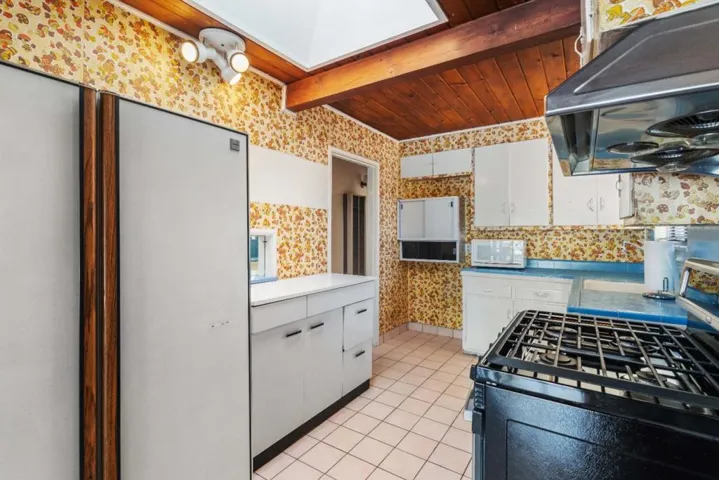 1055 Santa Ana Street, San Lorenzo, California 94580
