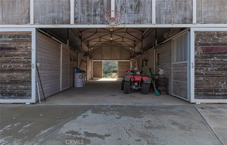 14505 Estelle Mountain Road, Perris, California 92570