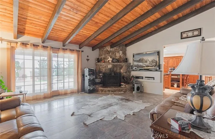 14505 Estelle Mountain Road, Perris, California 92570