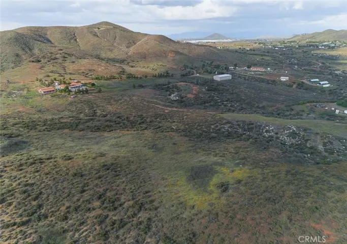 14505 Estelle Mountain Road, Perris, California 92570