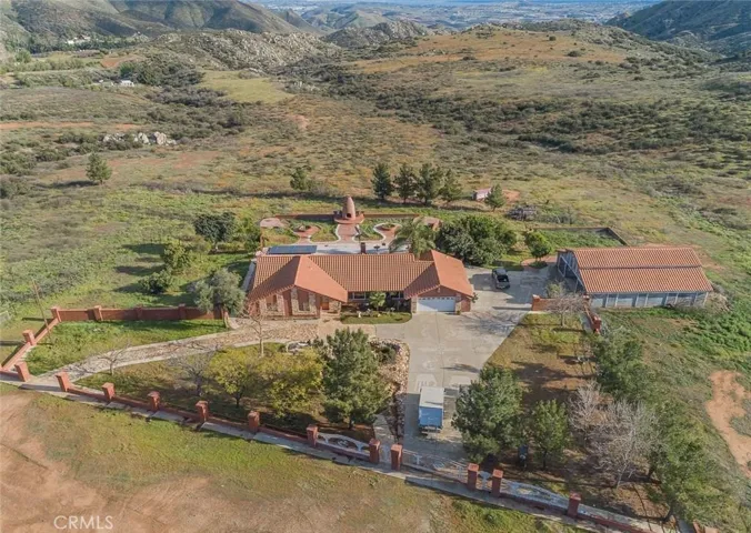 14505 Estelle Mountain Road, Perris, California 92570
