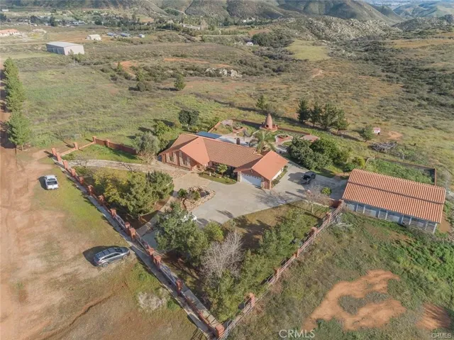 14505 Estelle Mountain Road, Perris, California 92570