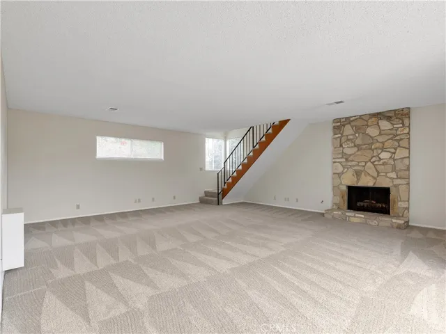 2nd living room