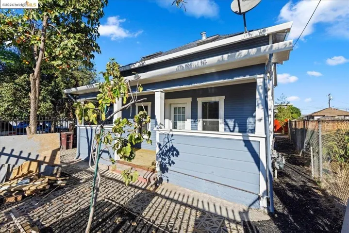 1253 96th Ave, Oakland, California 94603