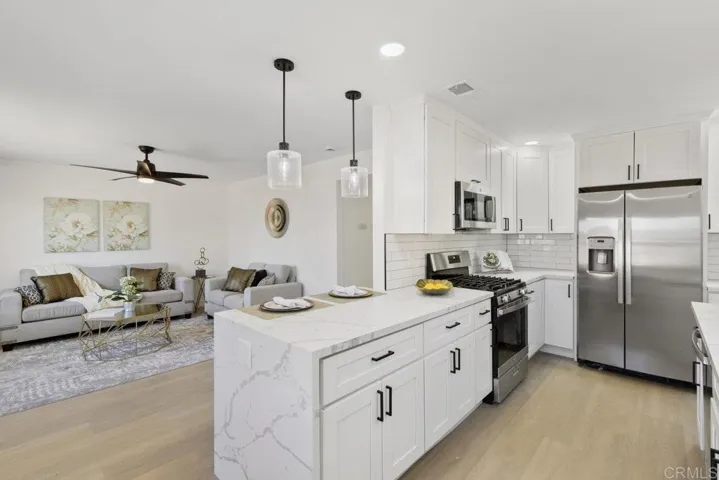 4657 La Mirada Dr, Oceanside, California 92057