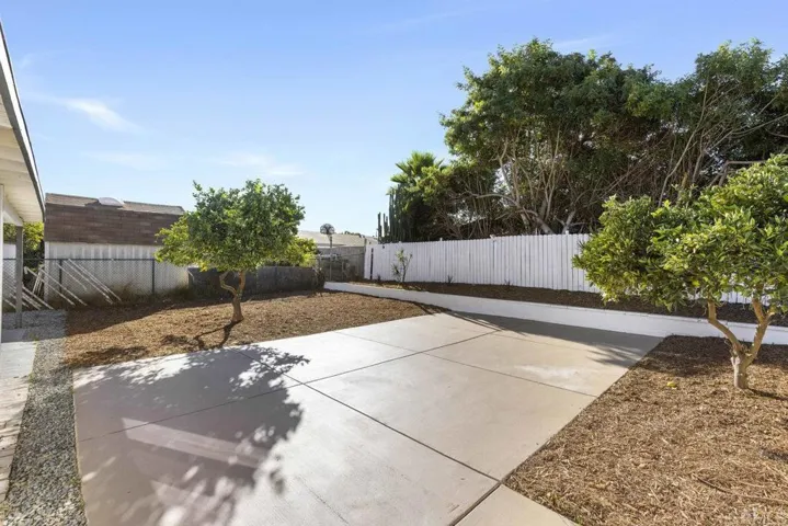 4657 La Mirada Dr, Oceanside, California 92057
