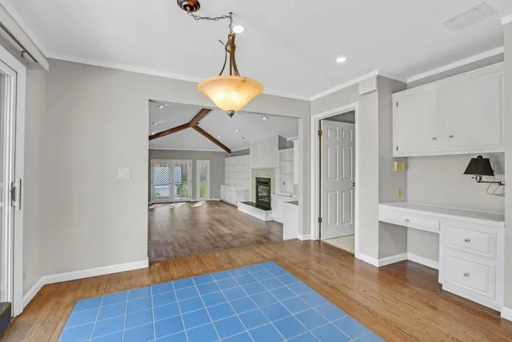 15214 Bellecourt, Saratoga, California 95070
