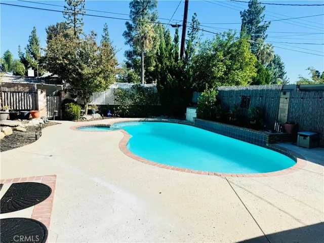 7320 Mclaren Avenue, West Hills, California 91307