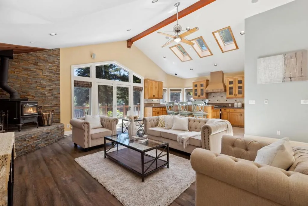 674 Mountain View Drive, Ben Lomond, California 95005 home-pic-2