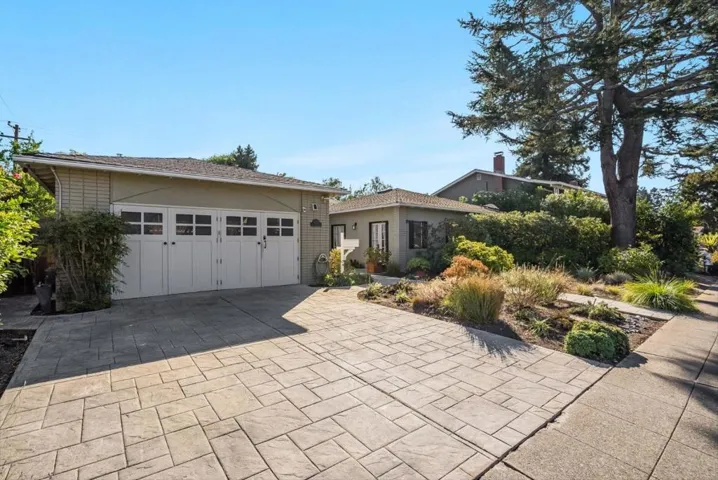 2711 Saint Giles Lane, Mountain View, California 94040