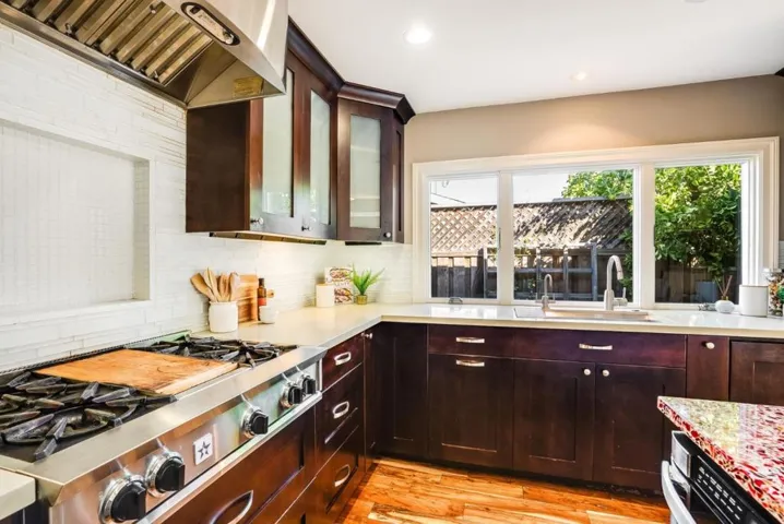 2711 Saint Giles Lane, Mountain View, California 94040