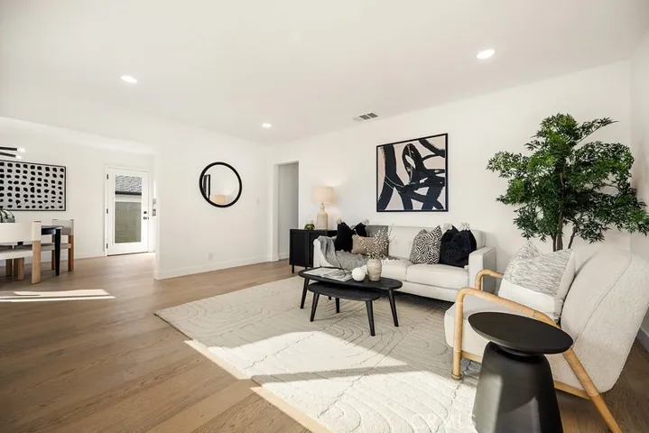 5029 Avenue B, Torrance, California 90505