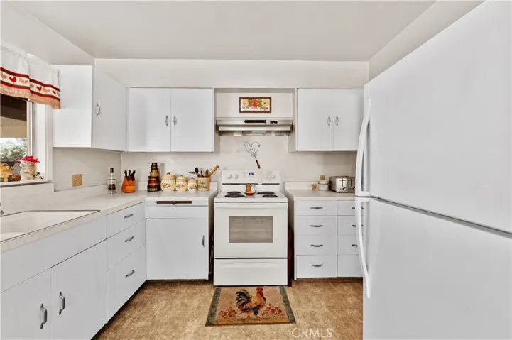 480 Sierra Vista Drive, Wofford Heights, California 93285