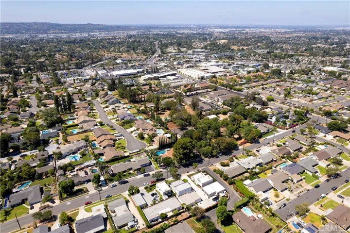 18647 Oriente, Yorba Linda, California 92886
