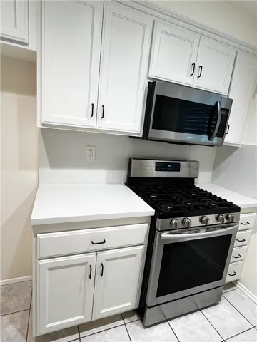 18647 Oriente, Yorba Linda, California 92886