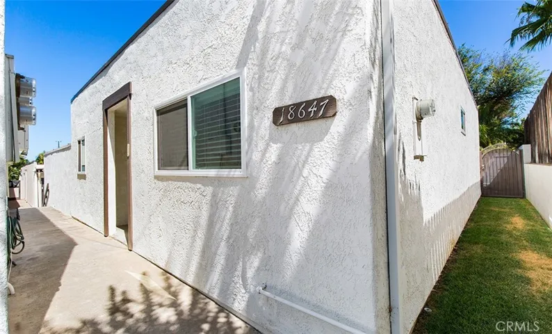 18647 Oriente, Yorba Linda, California 92886