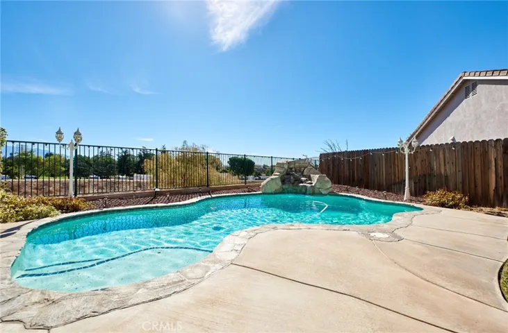 1510 Creekside Street, Beaumont, California 92223