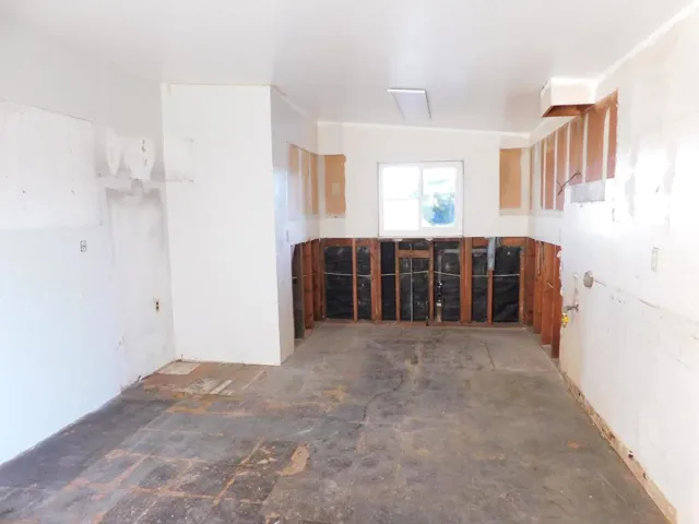 827 Lemos Avenue, Salinas, California 93901