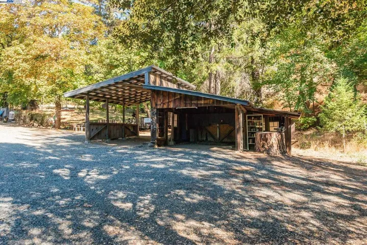 751 Mule Gulch Road, Douglas City, California 96024