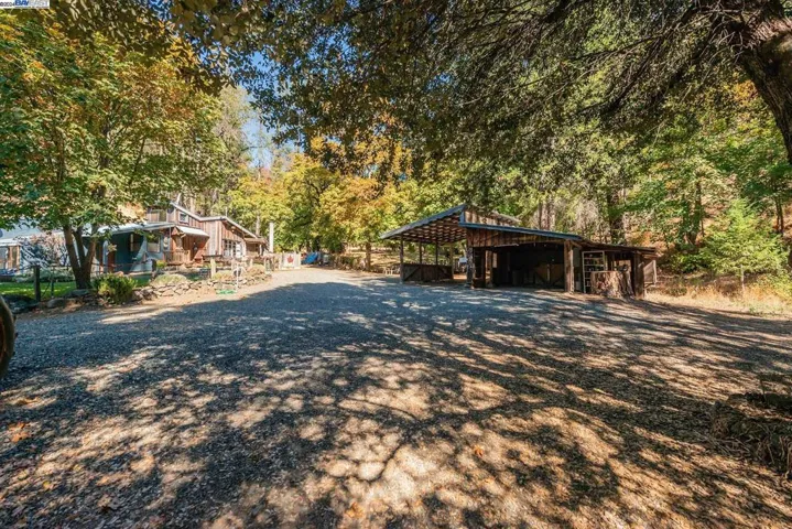 751 Mule Gulch Road, Douglas City, California 96024