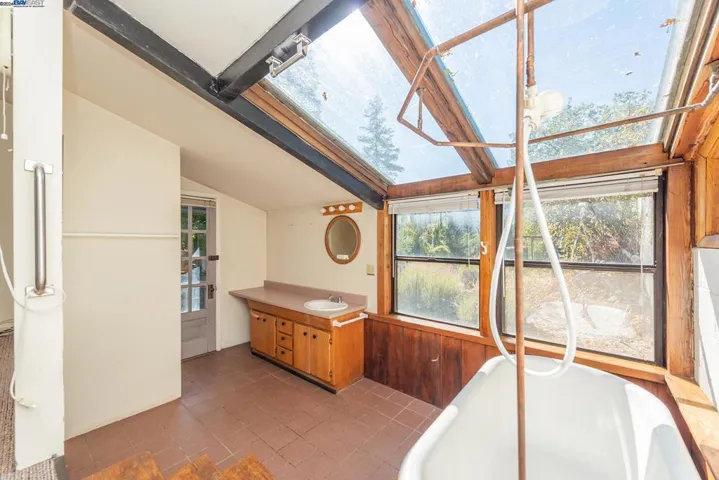 751 Mule Gulch Road, Douglas City, California 96024