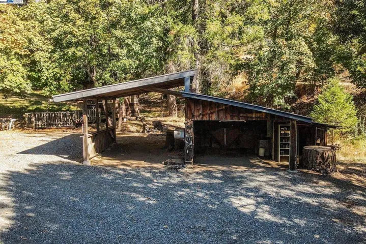 751 Mule Gulch Road, Douglas City, California 96024