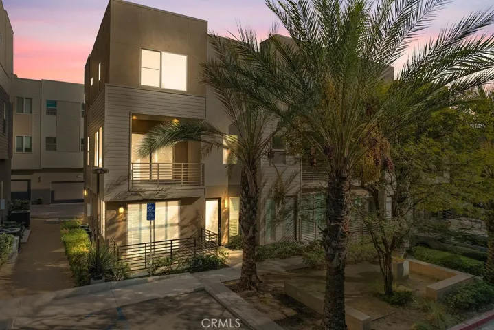 720 Chandler Walk, Upland, California 91786