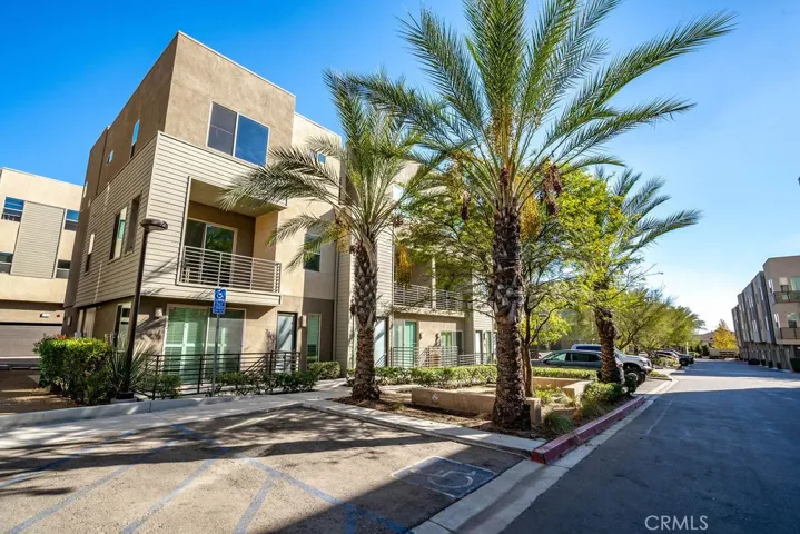 720 Chandler Walk, Upland, California 91786