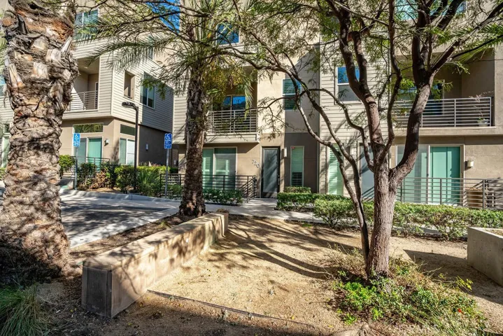 720 Chandler Walk, Upland, California 91786