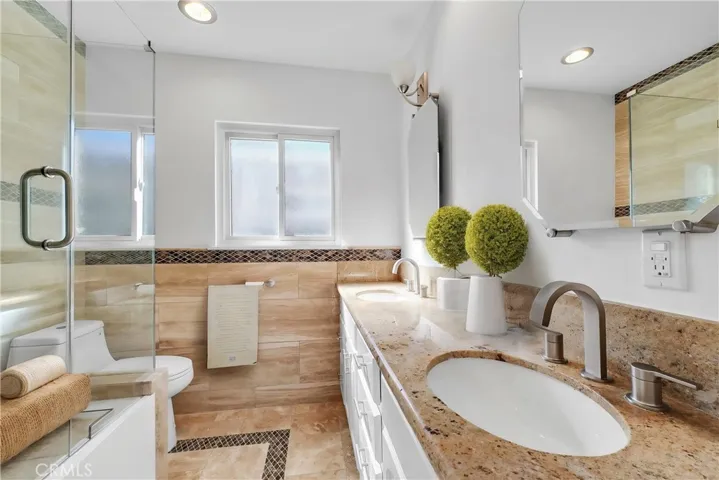 Full Bath