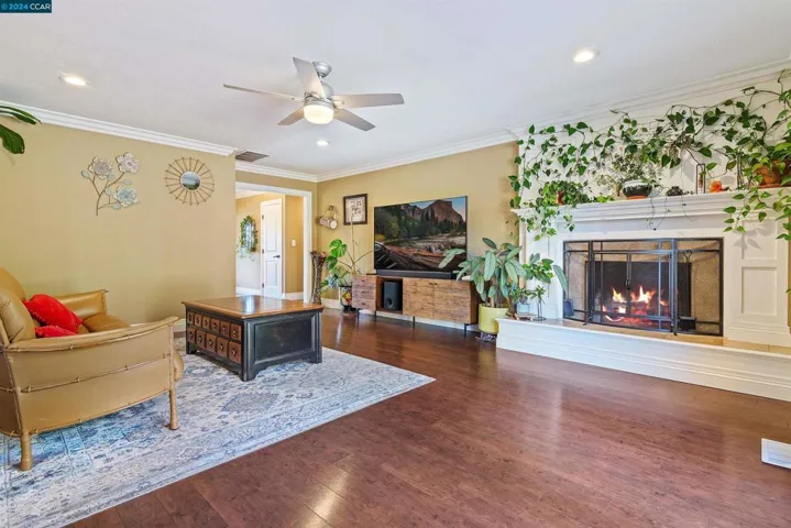 4041 Hitchcock Rd, Concord, California 94518