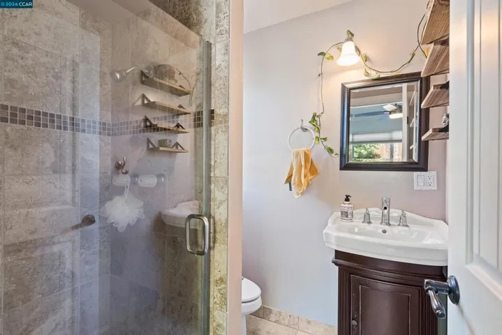 4041 Hitchcock Rd, Concord, California 94518