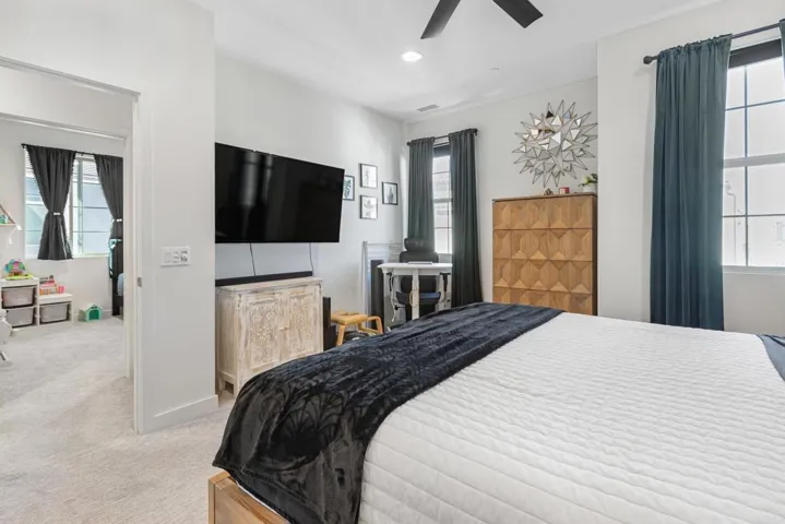 329 Canoe Court, Santee, California 92071